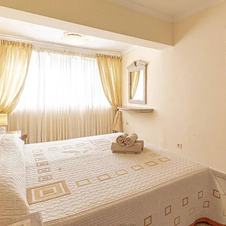 Victoria With Heated Pool Villa Callao Salvaje