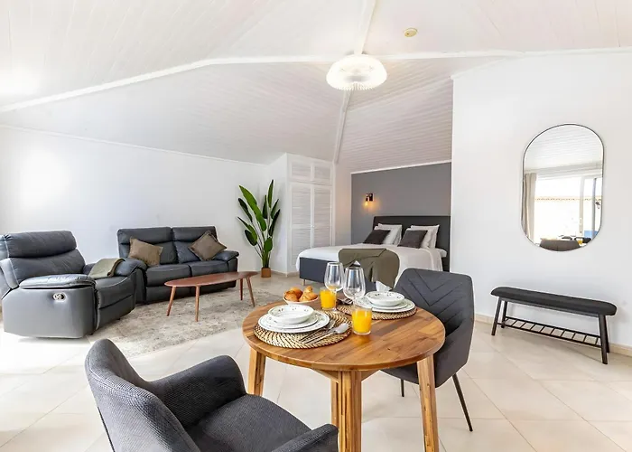 Spacious Victoria Heated Pool * Callao Salvaje