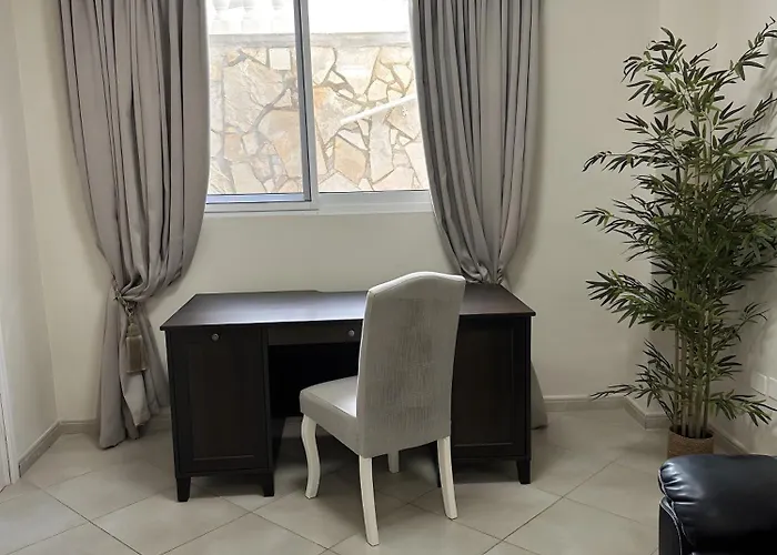 Spacious Victoria Heated Pool * Callao Salvaje