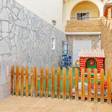 Spacious Victoria Heated Pool Willa Callao Salvaje